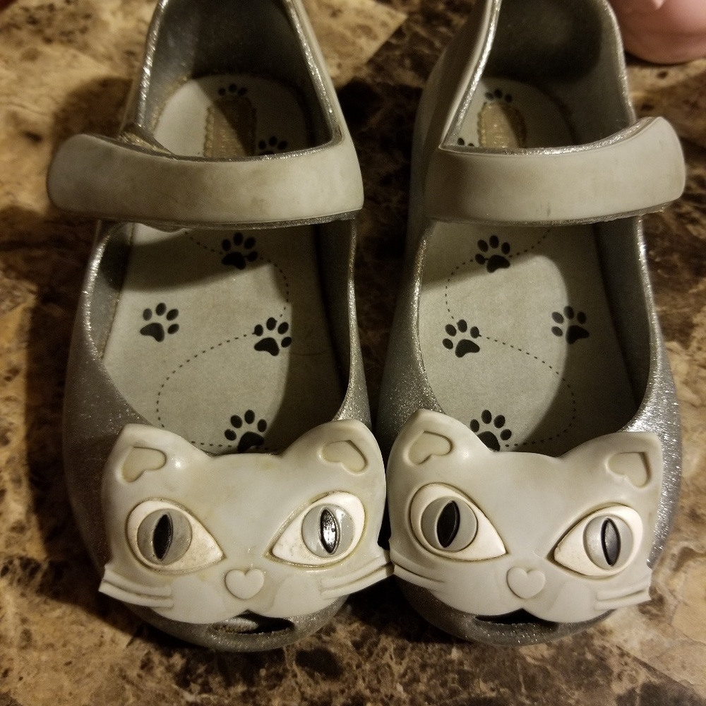 Mini melissa cats